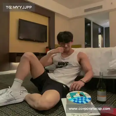 朱蓉维